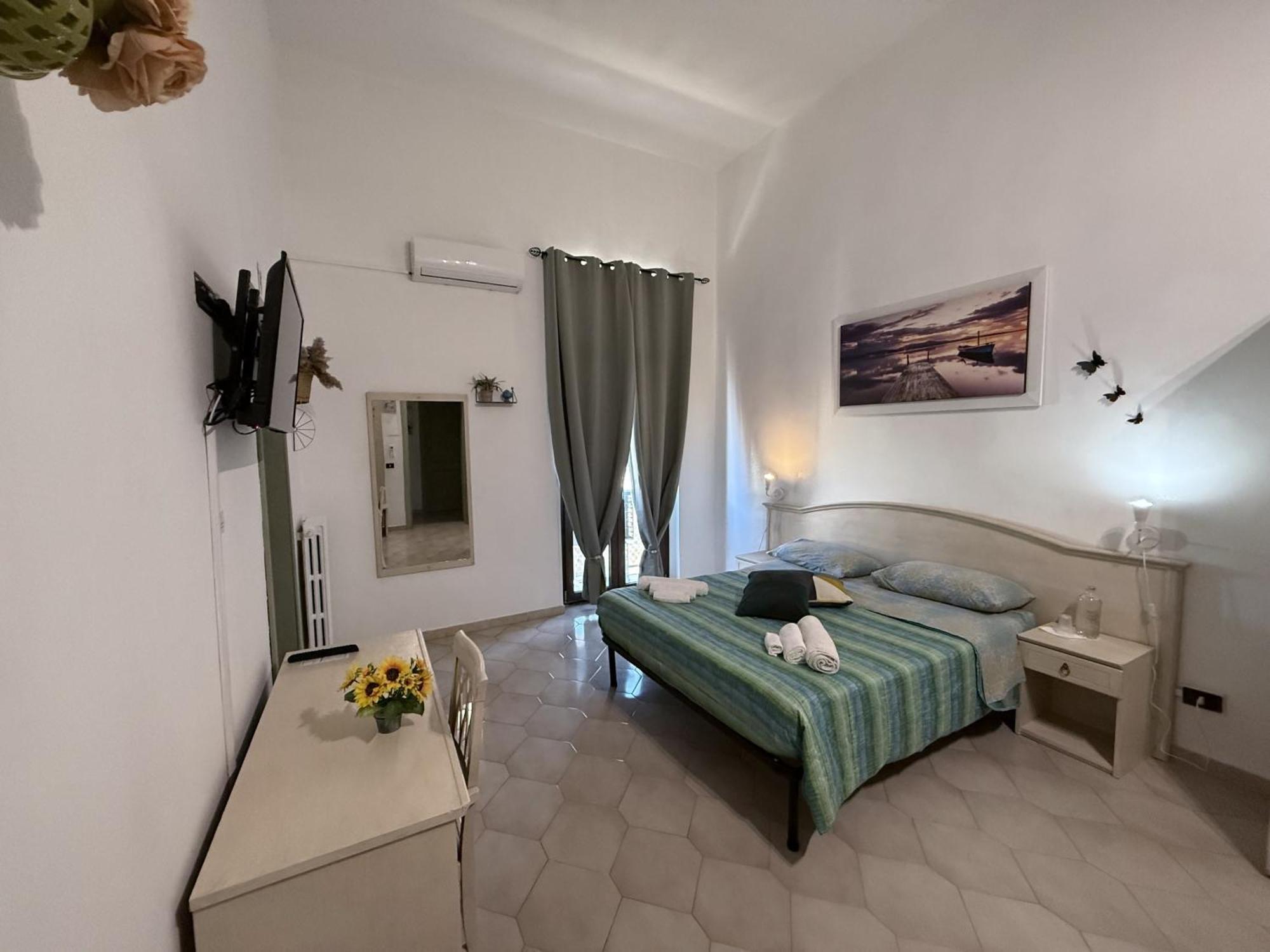 Bed And Breakfast Station Brindisi Bagian luar foto