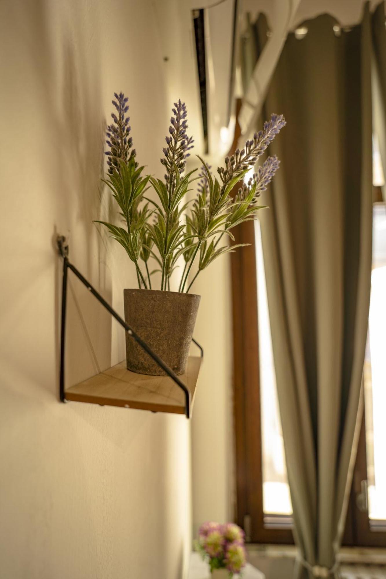 Bed And Breakfast Station Brindisi Bagian luar foto