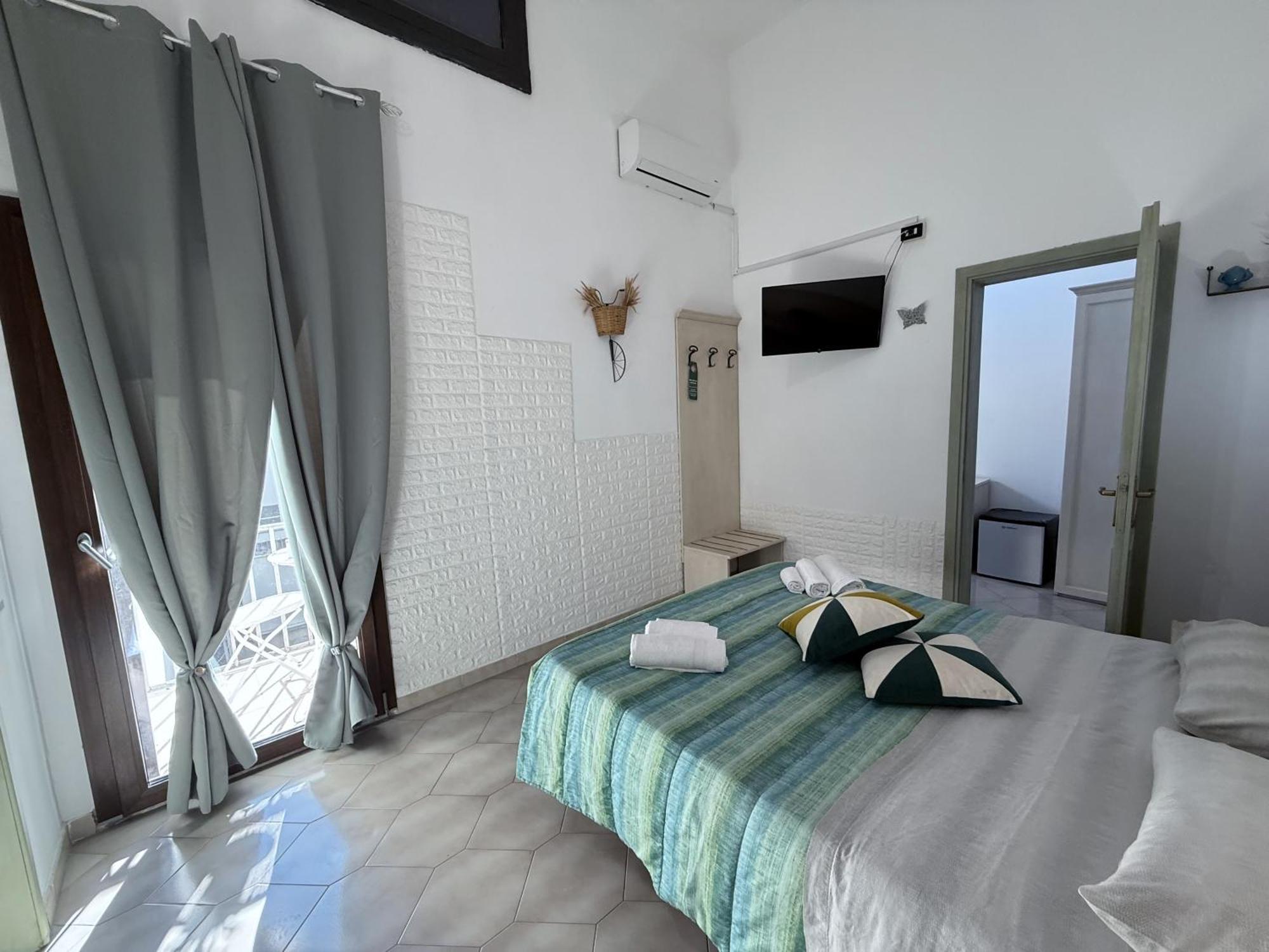Bed And Breakfast Station Brindisi Bagian luar foto