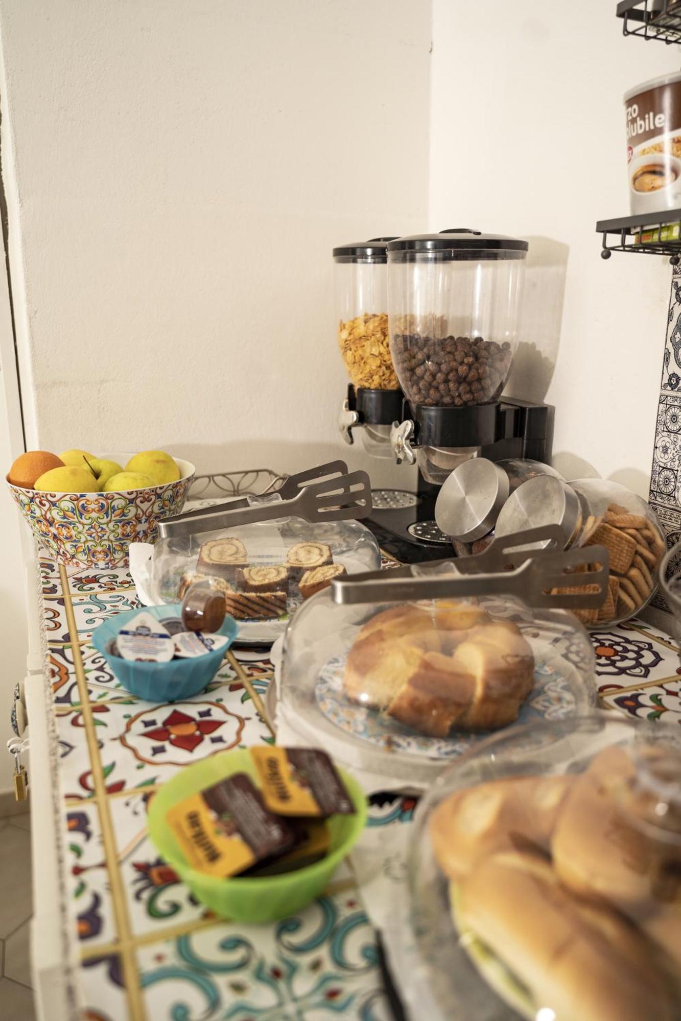 Bed And Breakfast Station Brindisi Bagian luar foto