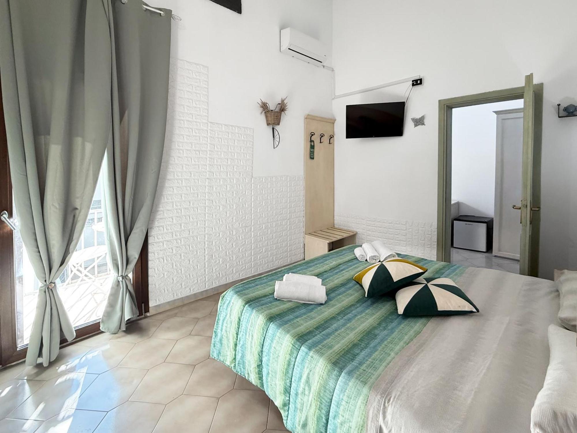 Bed And Breakfast Station Brindisi Bagian luar foto