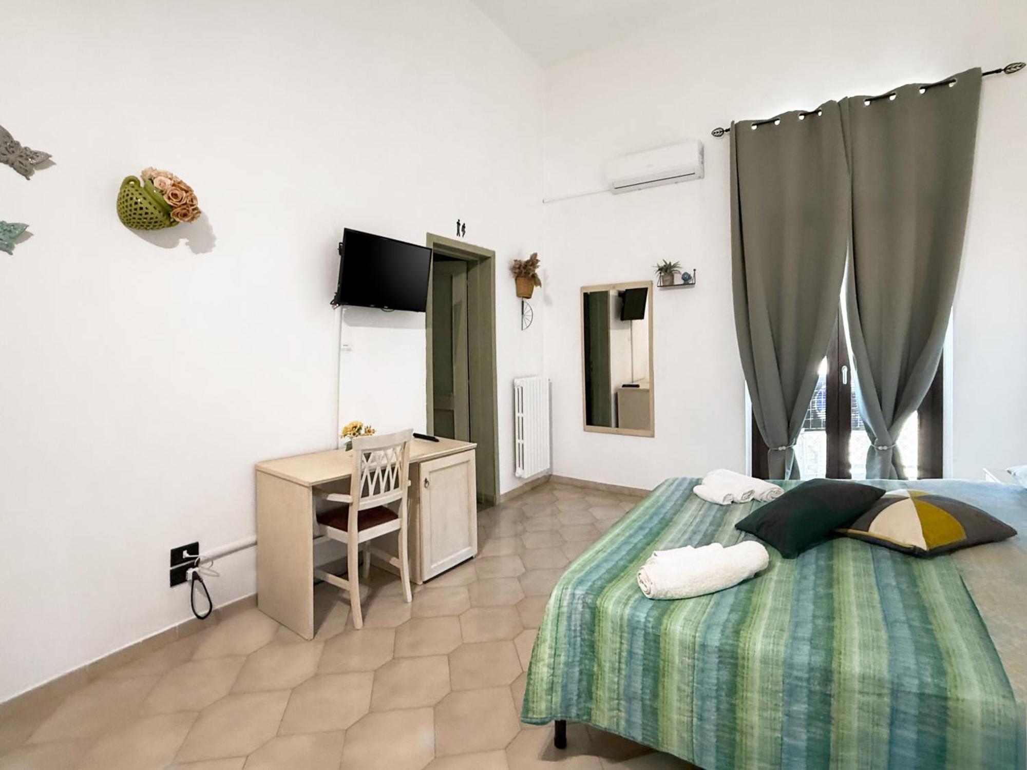 Bed And Breakfast Station Brindisi Bagian luar foto